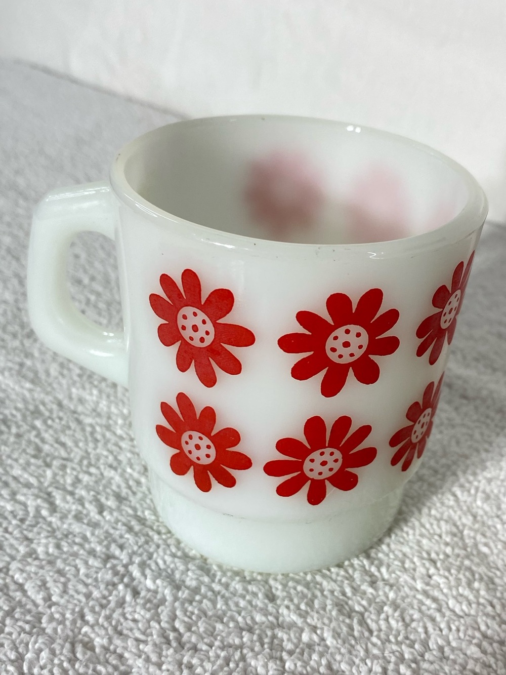 Vintage MCM Milk Glass Red Daisy Coffee Mug Stacking Ovenproof Flower Power
